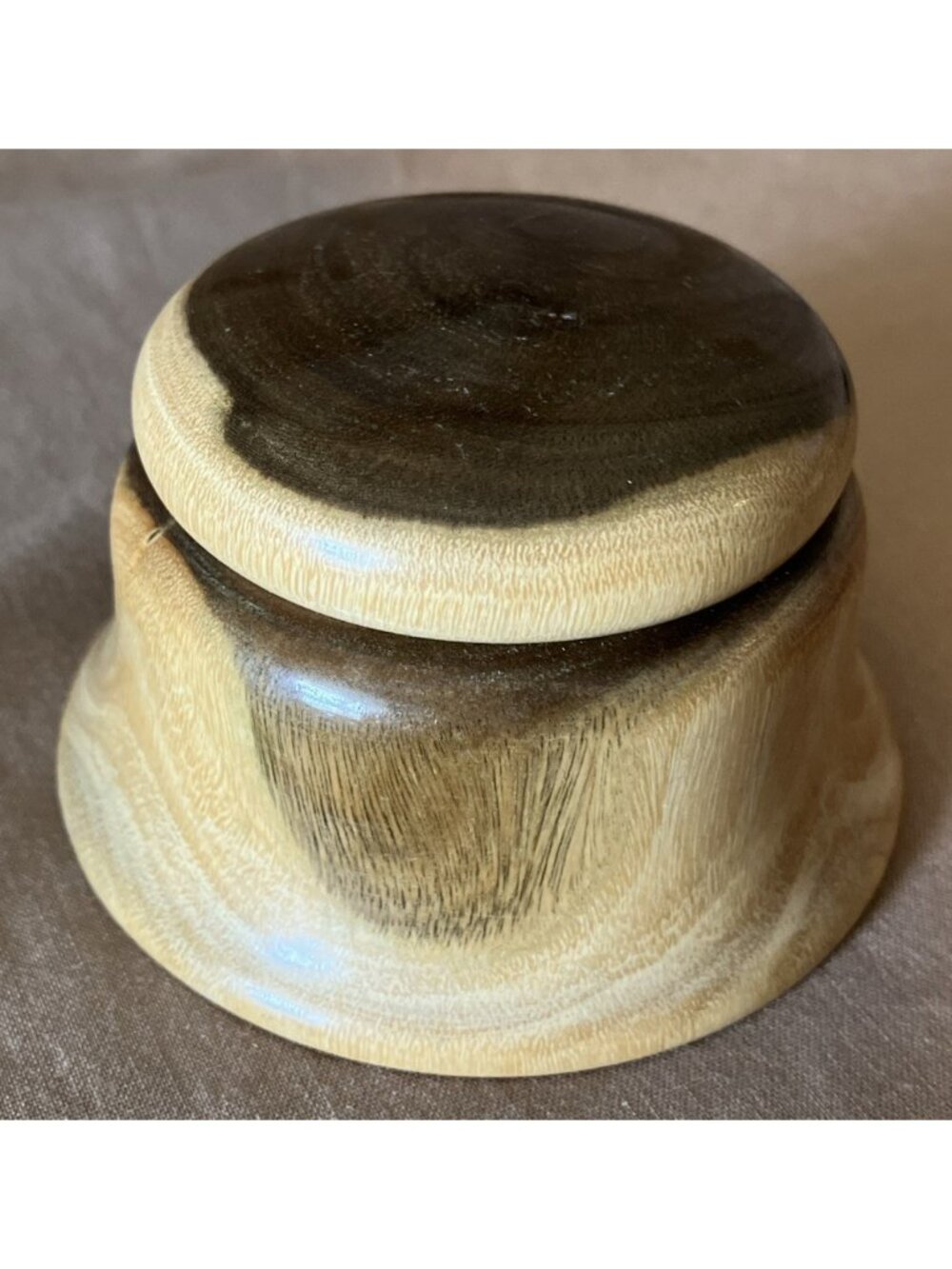 Wooden Keepsake Box With Lid 2 3/4 x 1 3/4”